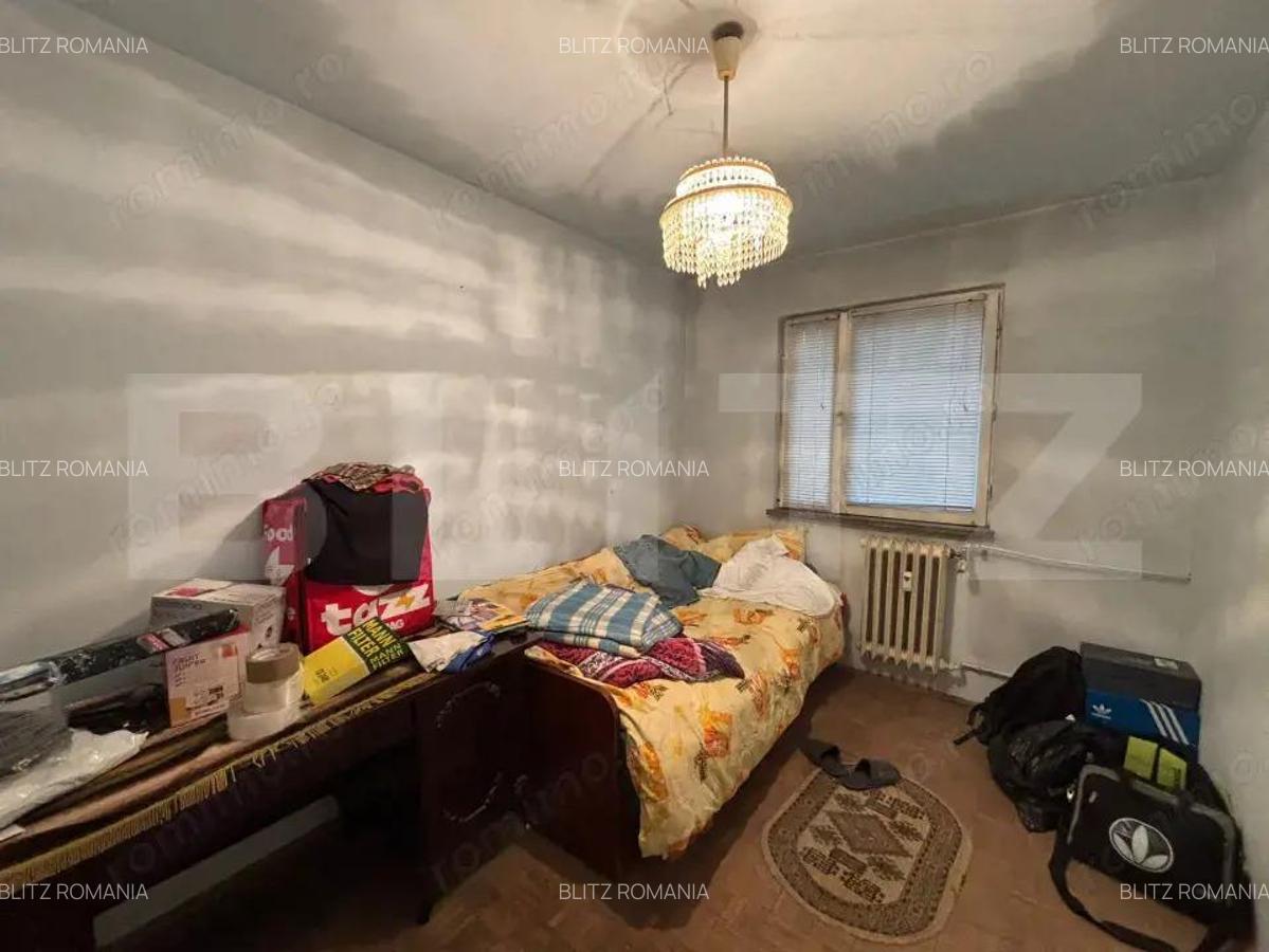 Apartament semidecomandat, 3 camere, zona Niela-Craiovi?a Noua - 1