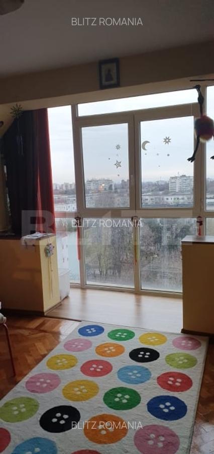 Apartament de vanzare, cu 3 camere, 63 mp, zona Cameliei - 1