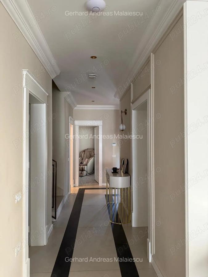 Casa cu personalitate, 6 camere, piscina- Proprietar - 8