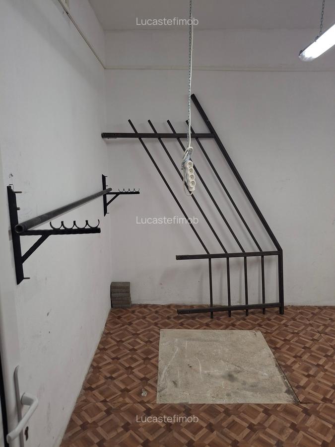 Chitila Colosseum Mall Carrefour stradal - 16