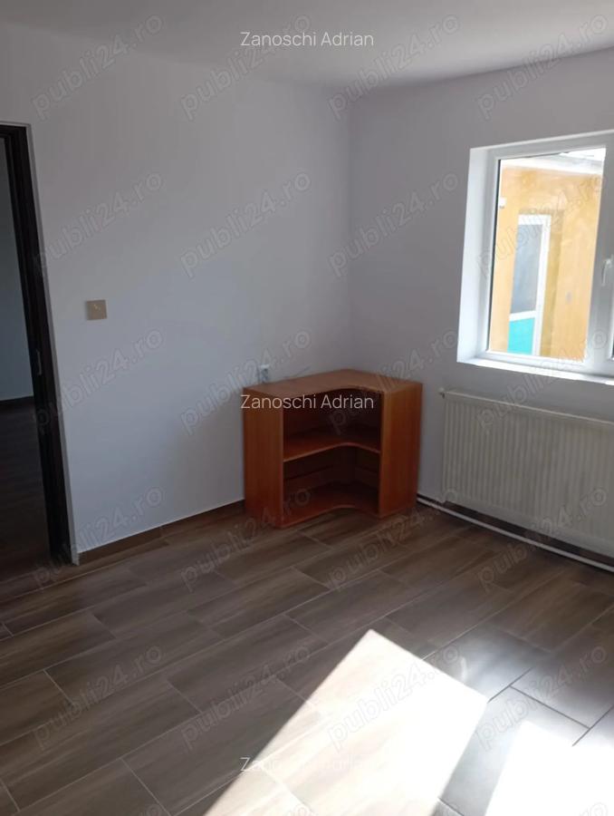 Casa de vanzare, cartier Tuguiata, renovata recent. - 7