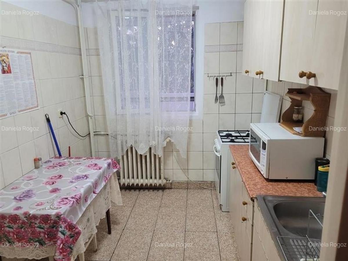 Apartament 4 camere Titan - 4