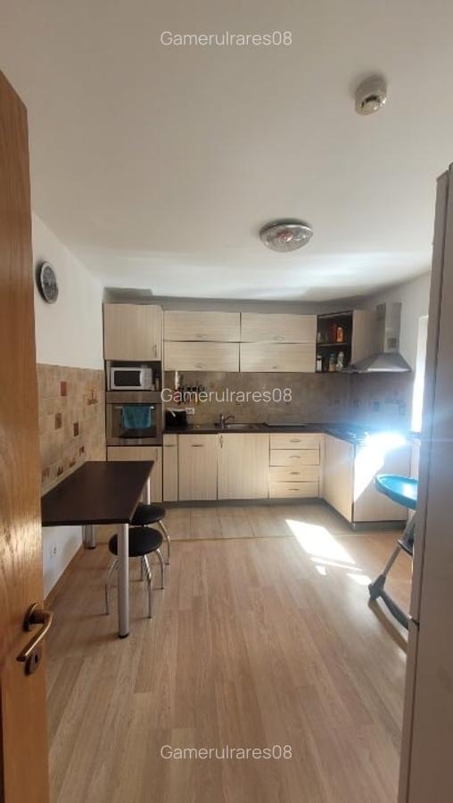 Vând casa 4 camere în zona Eroilor Ploiesti - 14