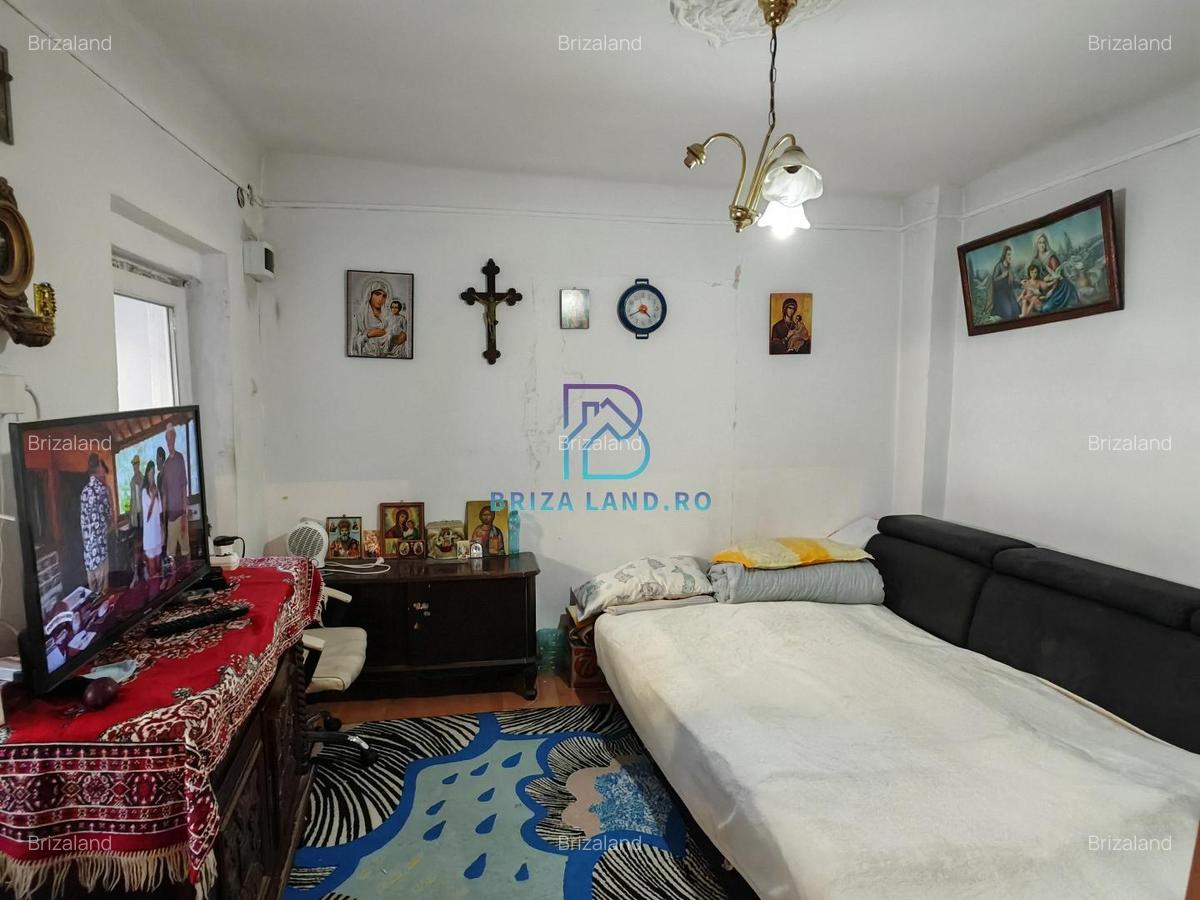 Soseaua Chitilei, zona Infratirii, casa suprafata 71, 3 camere, teren 100mp - 4