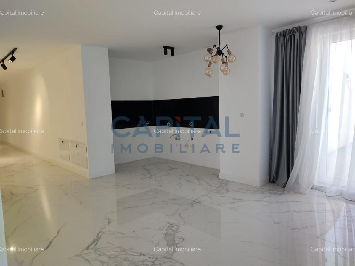 Apartament cu 5 camere decomandat, mobilat în Nufărul - 12