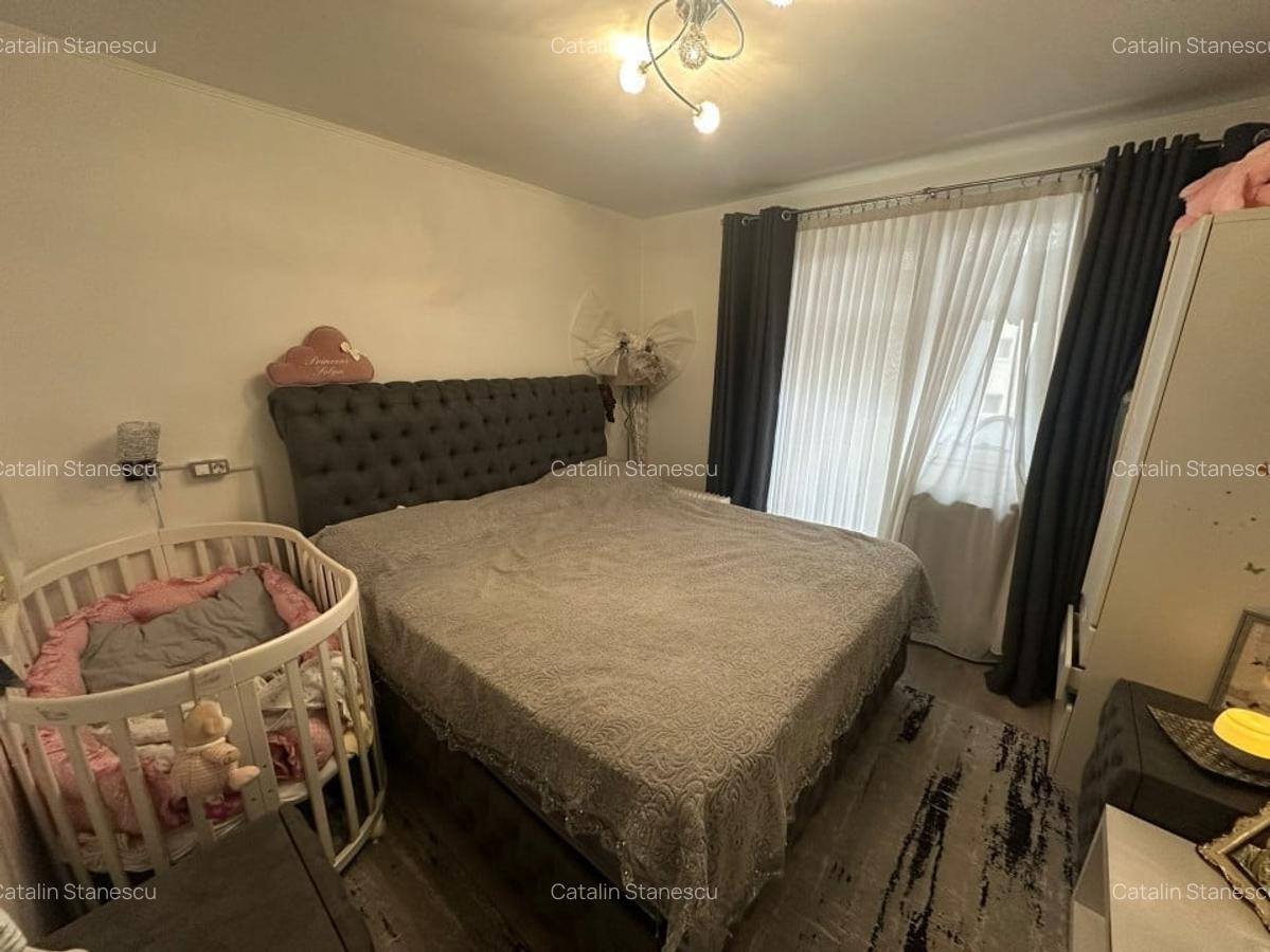 Apartament cu 3 camere semidecomandat în P-ța Muncii - 3