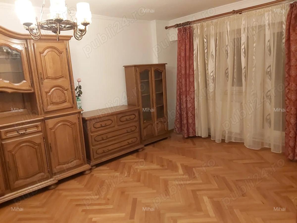 Apartament cu trei camere Ultracentral - 9