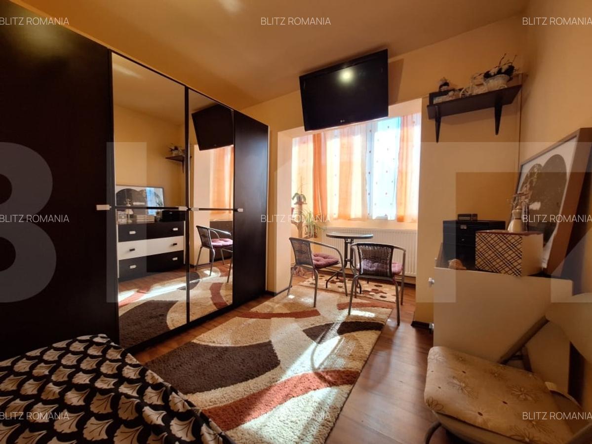Apartament de vanzare, cu 2 camere, spatios, zona Aradului - 7