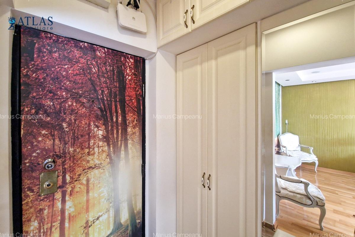 Vedere catre tot Brasovul, calduroasa, etaj 11, investitie, dotata, comision 0% - 15