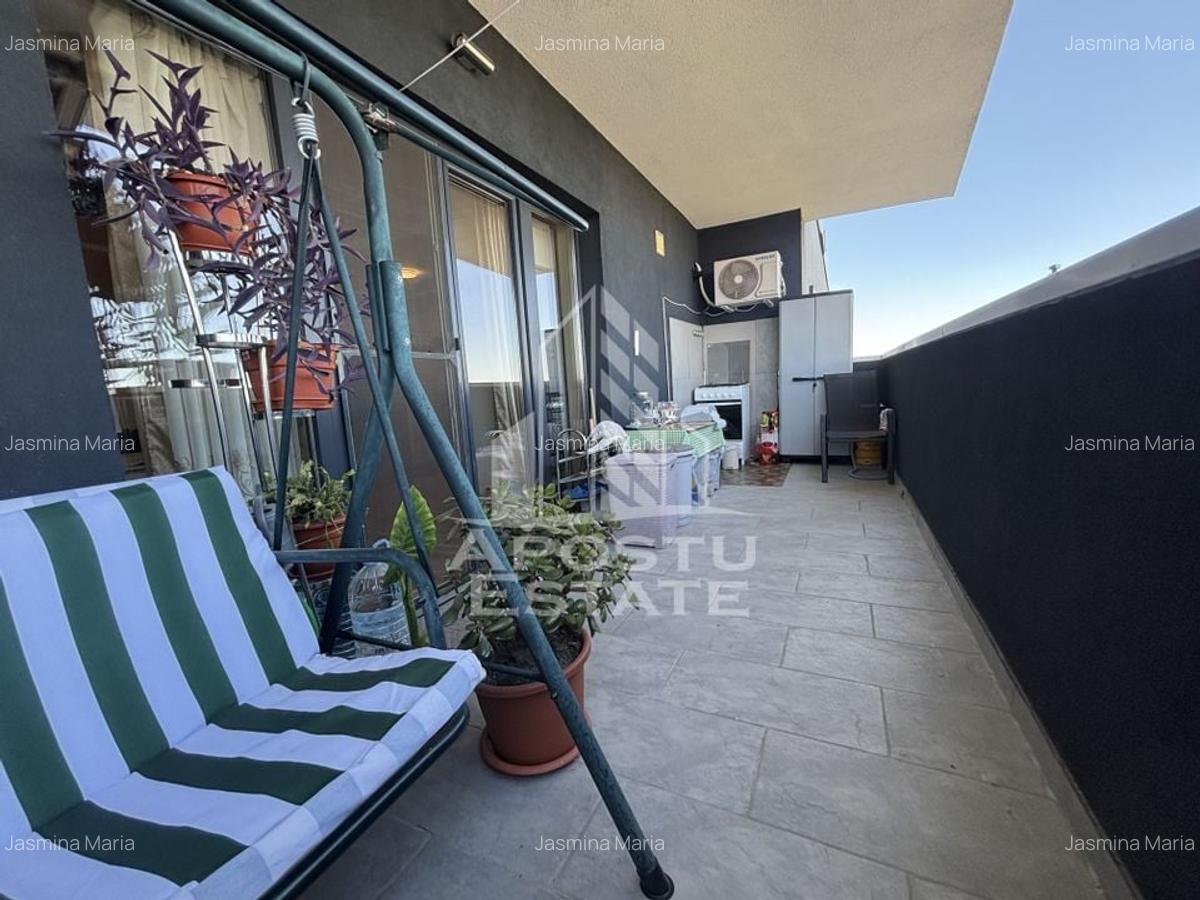Apartament cu 3 camere decomandat în Buziașului - 9