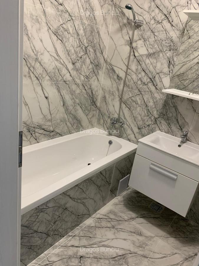 Apartament cu 2 camere decomandat în Apărătorii Patriei - 12