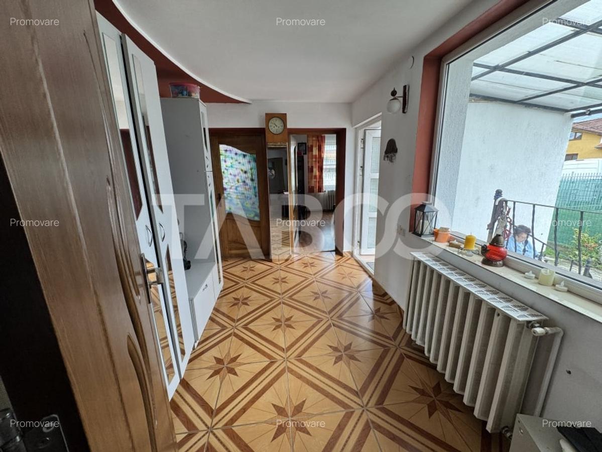 Casa singur in curte cu 4 camere pivnita teren 234 mp Terezian Sibiu - 5