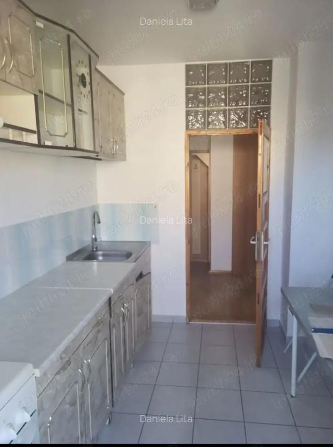 Inchiriez apartament Pucioasa cu 3 camere.. relati - 1