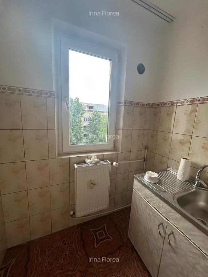 Apartament 2 camere- Zona Sud - 37,5 mp - 37000 euro - 4