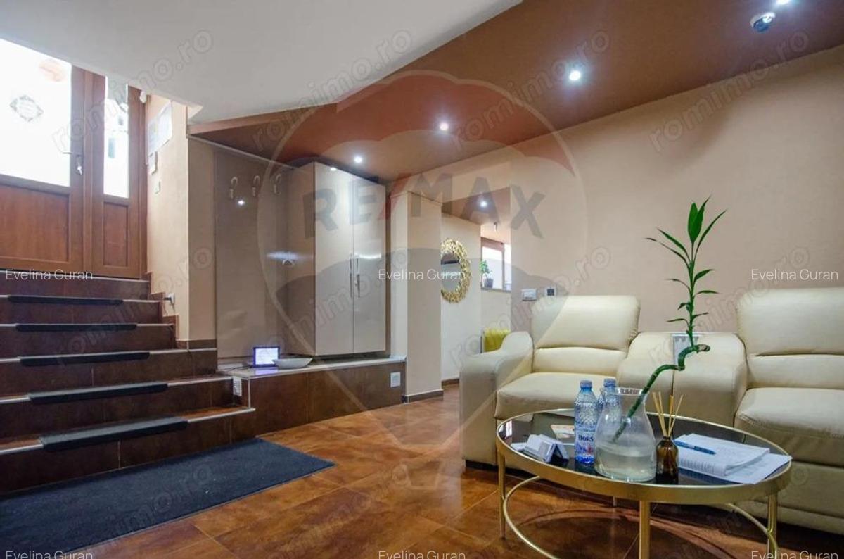 Spa?iu comercial in zona Balcescu pentru mica ta afacere! - 2