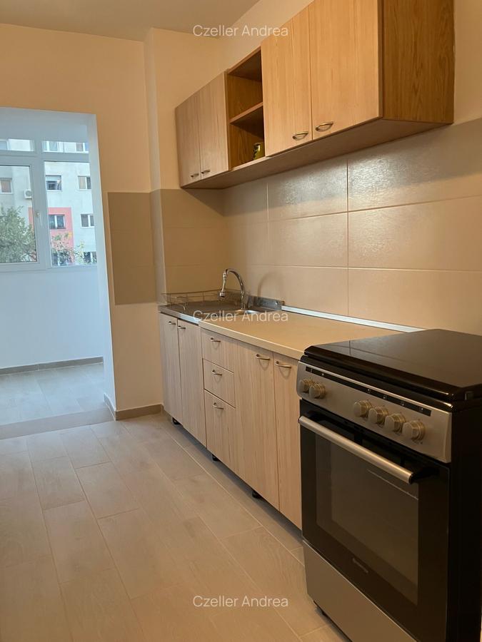 Inchiriere 2 camere,Victoriei-Banu Manta,2/10, decomandat,renovat,mobilat,600€ - 2