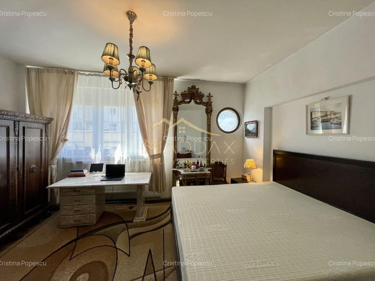Apartament cu 5 camere semidecomandat, mobilat în Centrul Istoric - 9