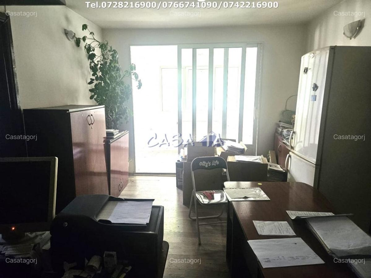 Apartament 2 camere, situat in Targu Jiu, Aleea Unirii - 5