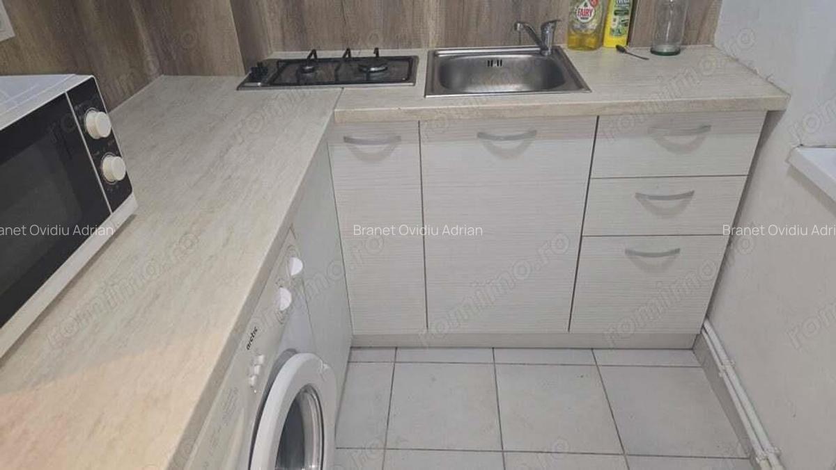 Inchiriez sau vand garsoniera in Deva, zona Dacia, etaj 2, situata pe mijloc, suprafata utila 22 mp, - 9