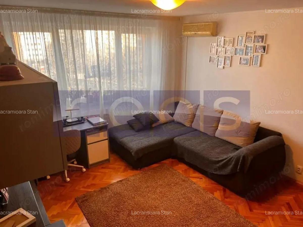 DE VANZARE APARTAMENT 3 CAM | ETAJ INTERMEDIAR |2 MINUTEMETROU |?TEFAN CEL MARE - 1