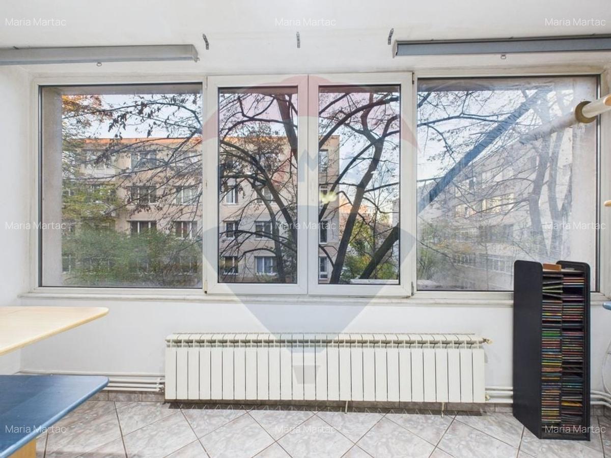 Apartament cu 4 camere de vanzare - Zona Nicolae Grigorescu - 28