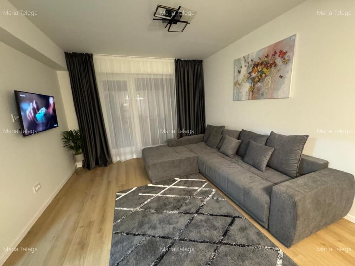 Apartament cu 2 camere decomandat în Tractorul - 1