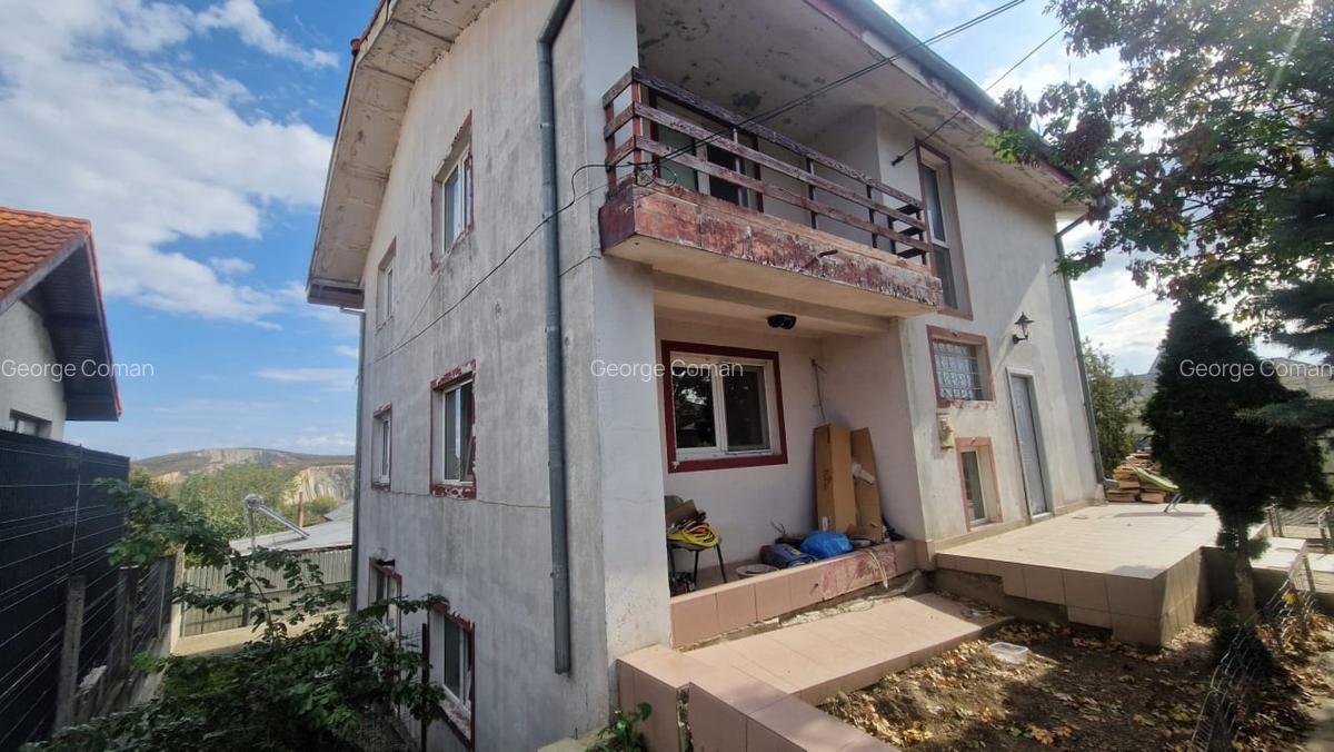 ZONA PACII- CASA D+P+E, 6 CAMERE,TEREN 330 MP - 10 ZONA PACII- CASA D+P+E, 6 CAMERE,TEREN 330 MP - 10