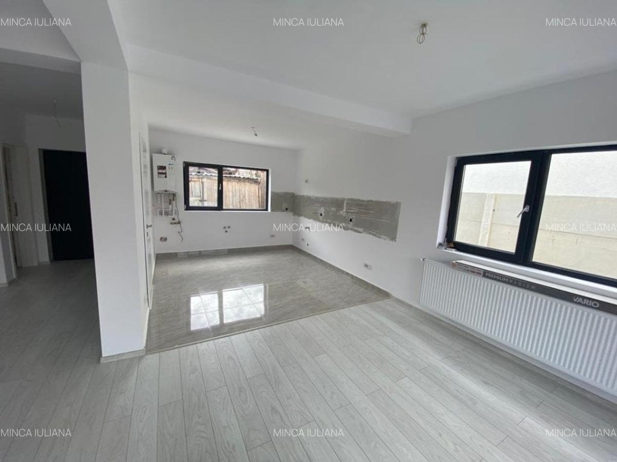 Casă individuală cu 5 camere în Berceni - 2