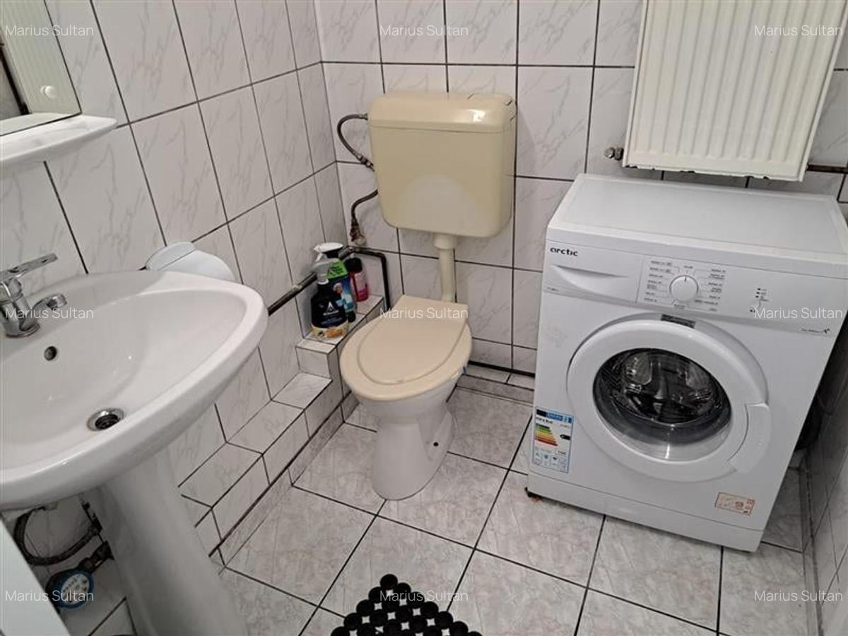 Garsonieră decomandată, mobilată în Răcădău - 13