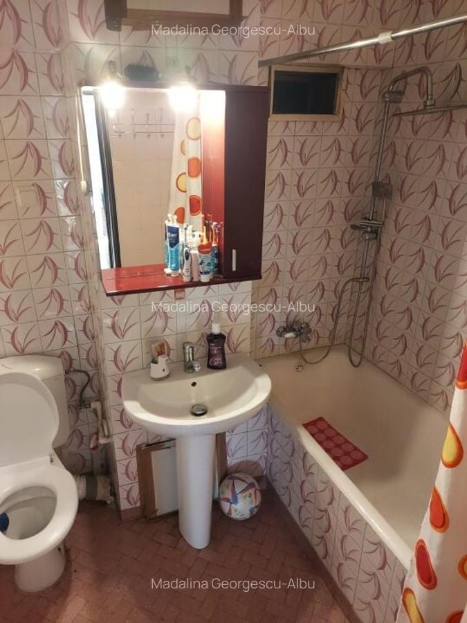 Apartament cu 3 camere semidecomandat în Armeneasca - 7