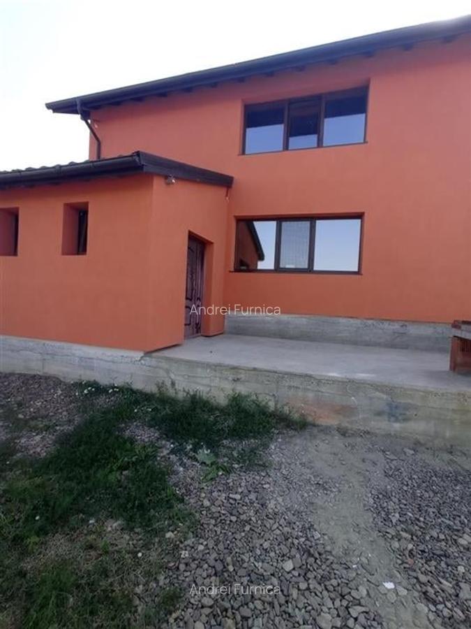 Casa cu teren 1098mp Visani str Eroilor - 2