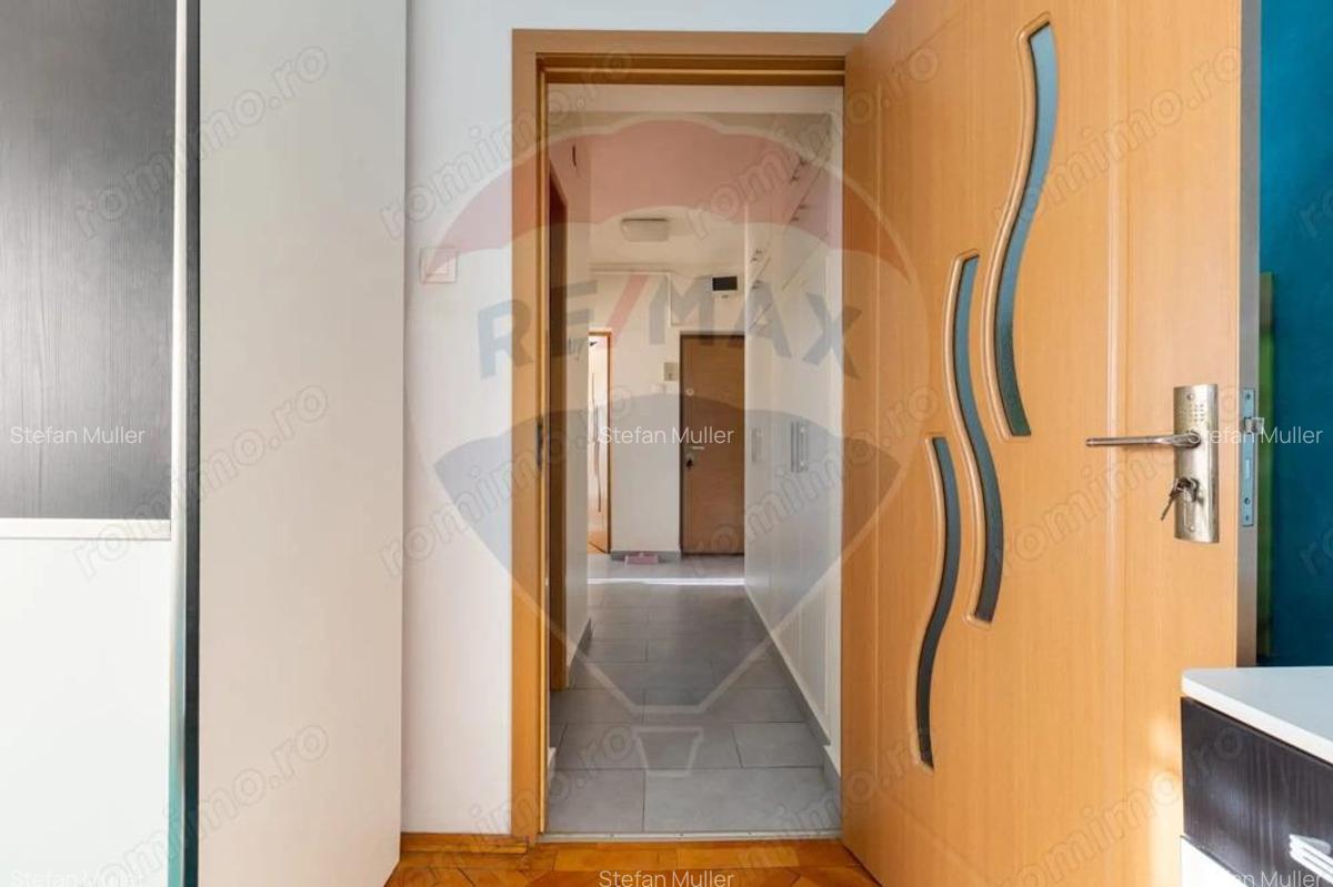 Apartament de vanzare cu 2 camere decomandate, confort 1 Vitrometan - 5