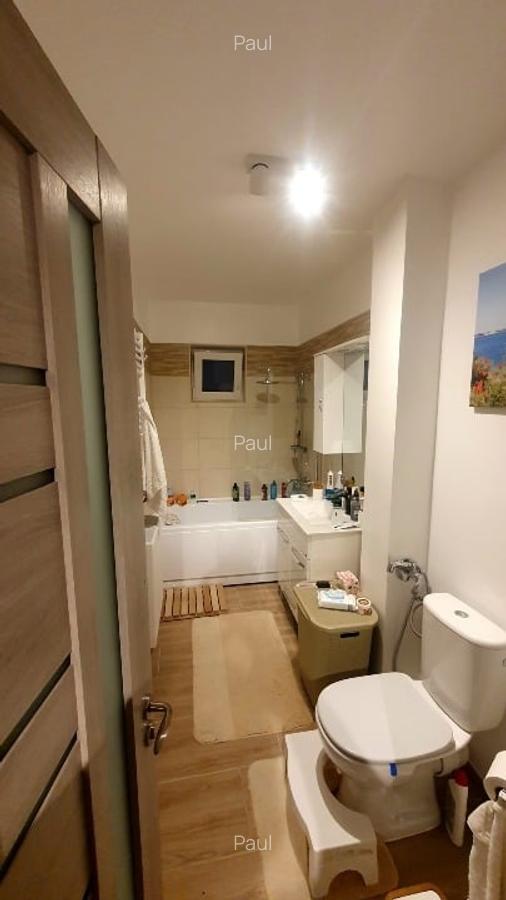 Vând apartament 4 camere în Moinești - 5