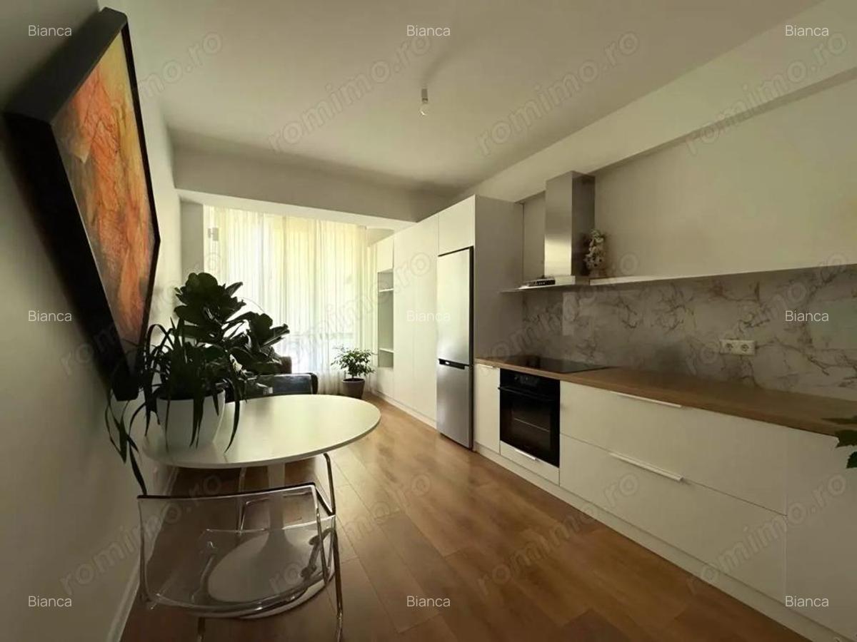 Garsoniera de inchiriat in zona Aviatorilor , cu centrala proprie - 2 Garsoniera de inchiriat in zona Aviatorilor , cu centrala proprie - 2