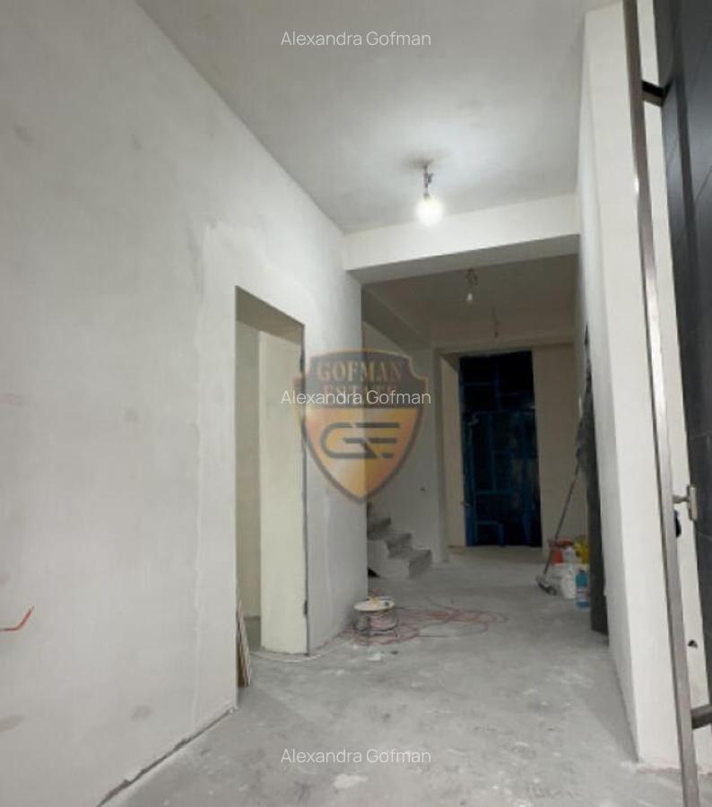 Casa P+1, Palazu Mare - 1