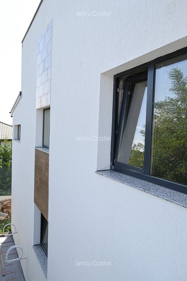 Vilă individuală exclusivistă, 5 camere 300mpu, teren 900mp, pădure Balotești - 13