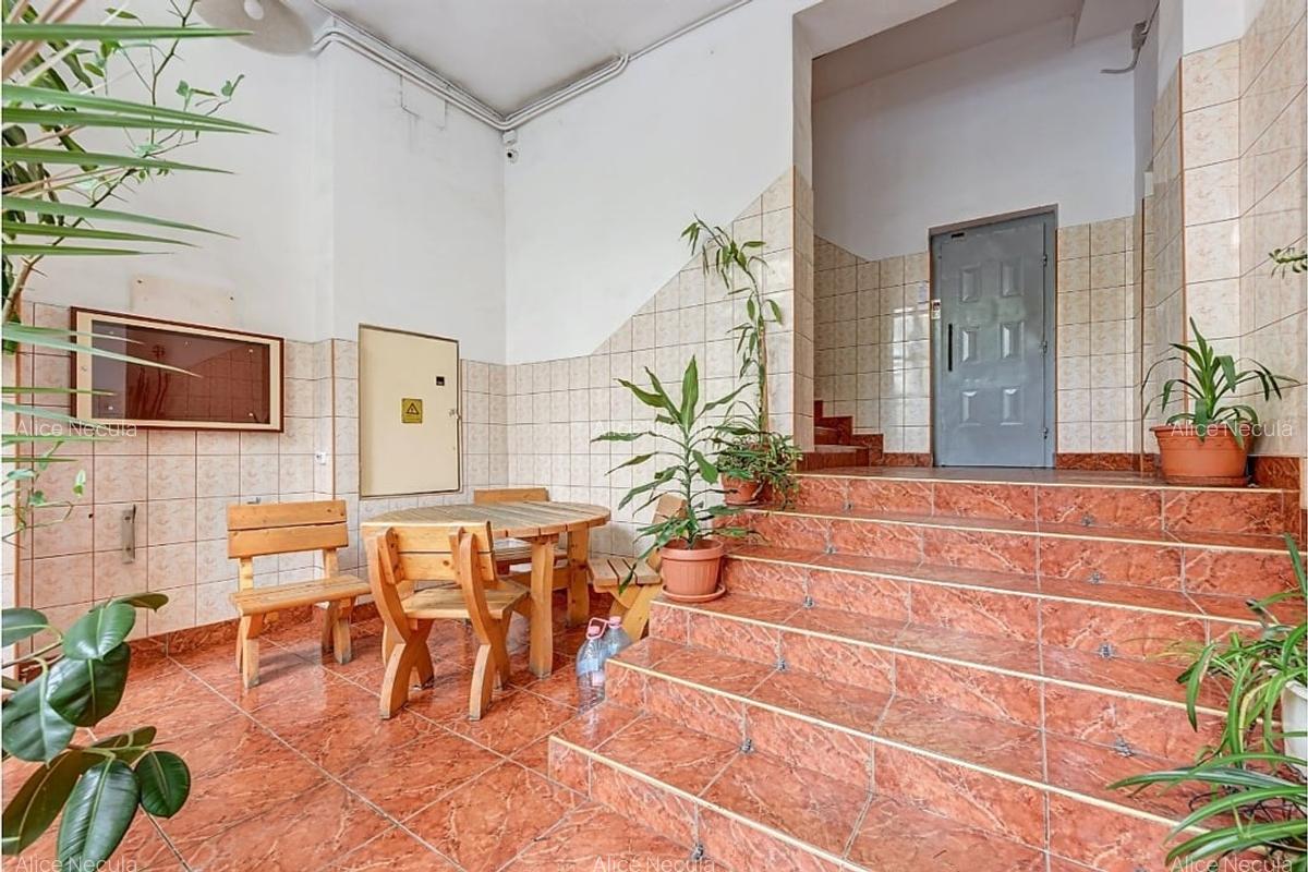 Unirii - Negru Voda, apartament 2 camere spatios, 70 mp. - 18