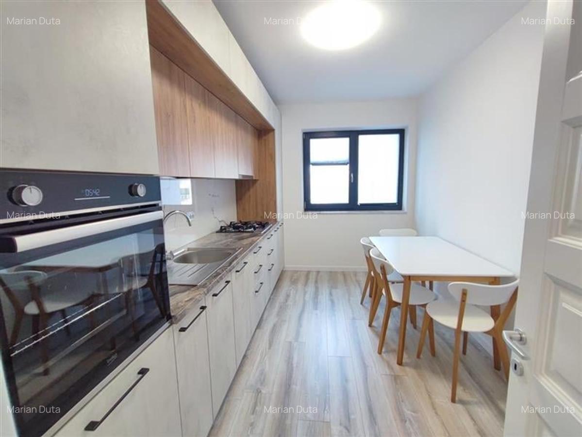 Bloc nou - langa Universitatea Bacovia - 2 camere - mobilat si utilat nou - 7