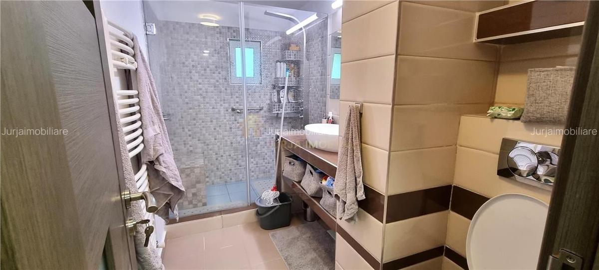 APARTAMENT 4 CAMERE STRADA TASNAD MANASTUR - 9 APARTAMENT 4 CAMERE STRADA TASNAD MANASTUR - 9
