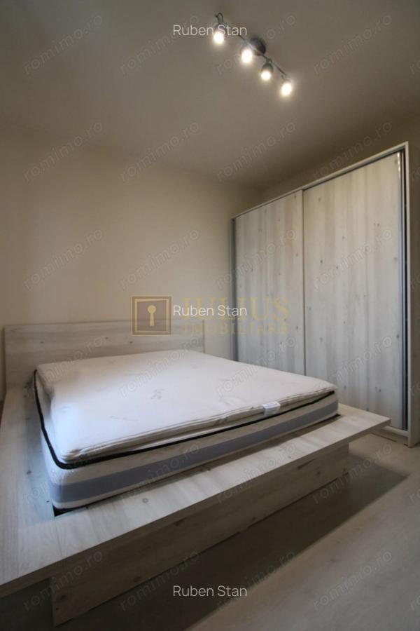 Casa Giroc, 4 camere, 2 bai, curte interioara. - 14