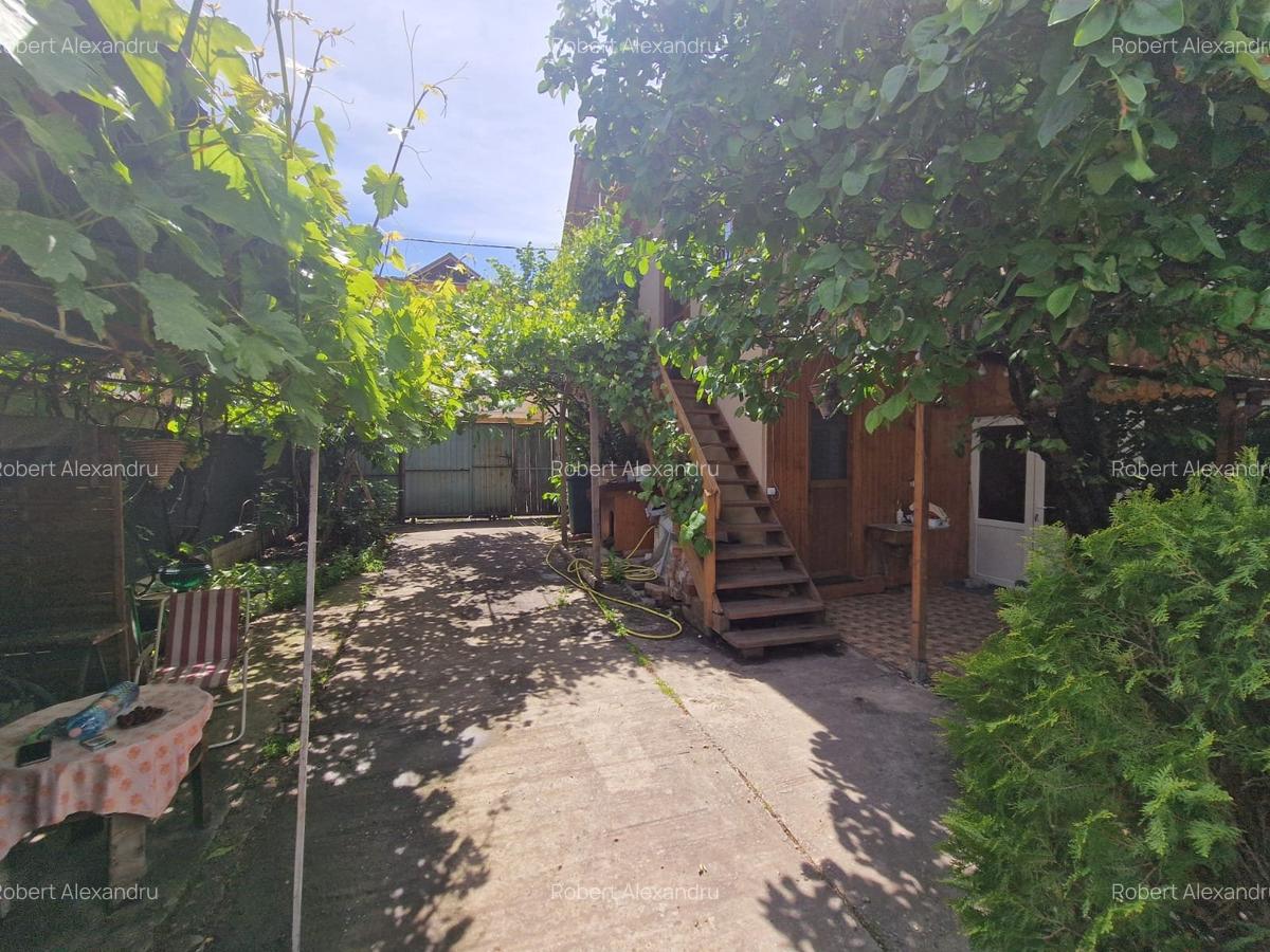 Casa zona 8 Martie P+1 pret 105000 euro - 3