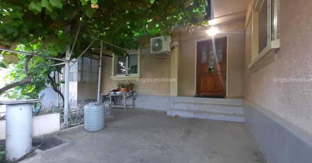 Casa cu 3 camere zona PACII - 2
