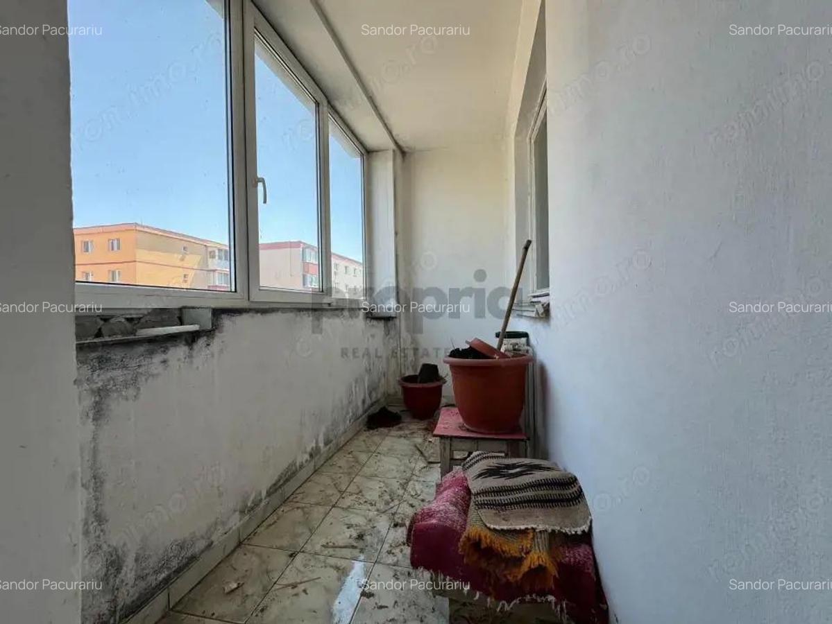 4 camere decomandate in Bartolomeu Ideal pentru renovare - 9