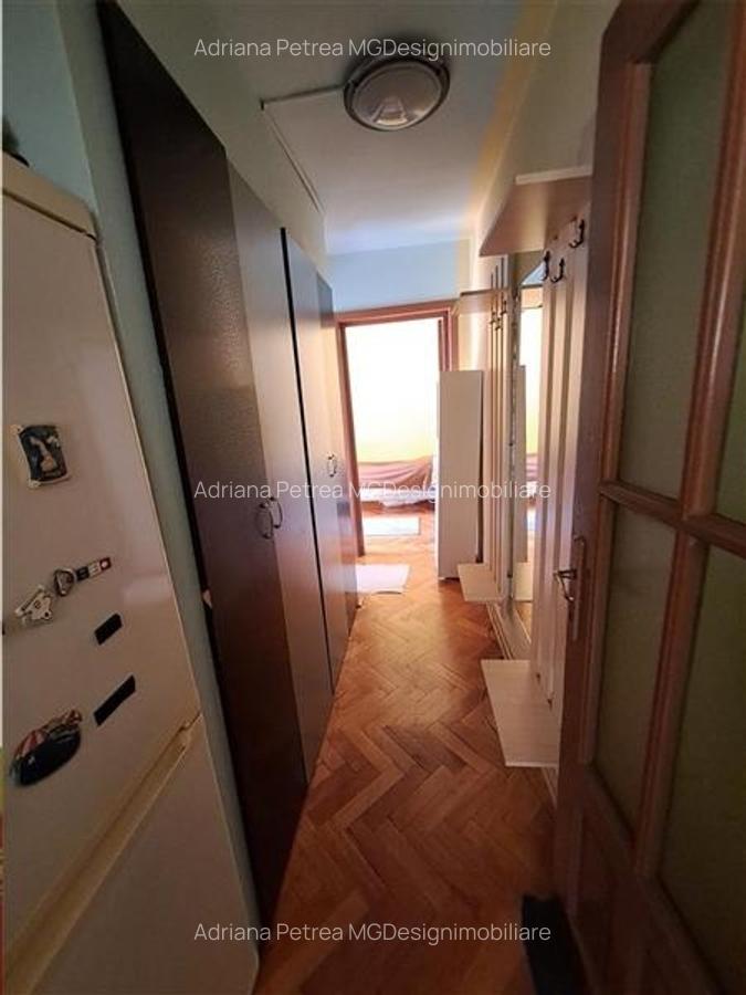 Apartament cu 3 camere decomandat în Dacia - 10
