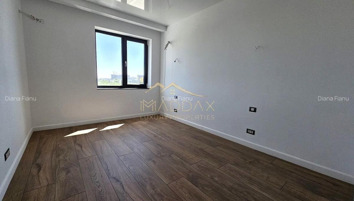 Penthouse cu 4 camere decomandat în Pipera - 10