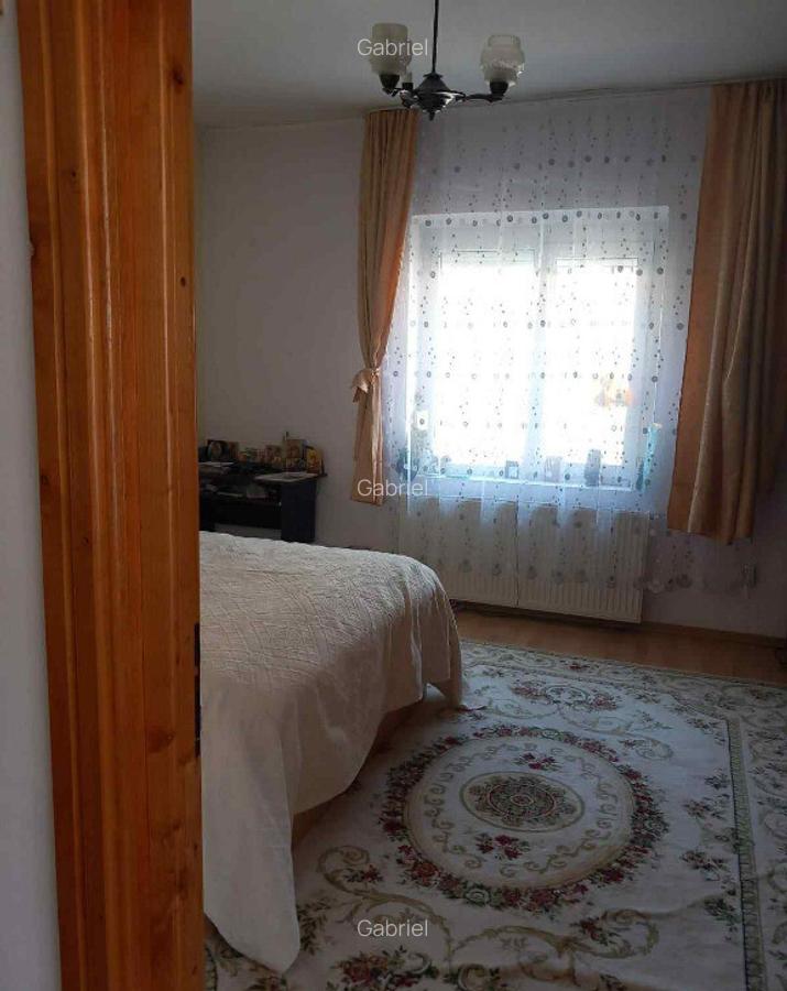 Scoala 49 - Parc Nichita, Vatra Luminoasa, casa - 9