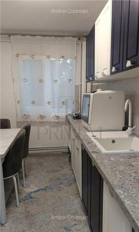 Dambovita - 2 Camere - Bloc izolat - Etaj intermediar - Amen - 2