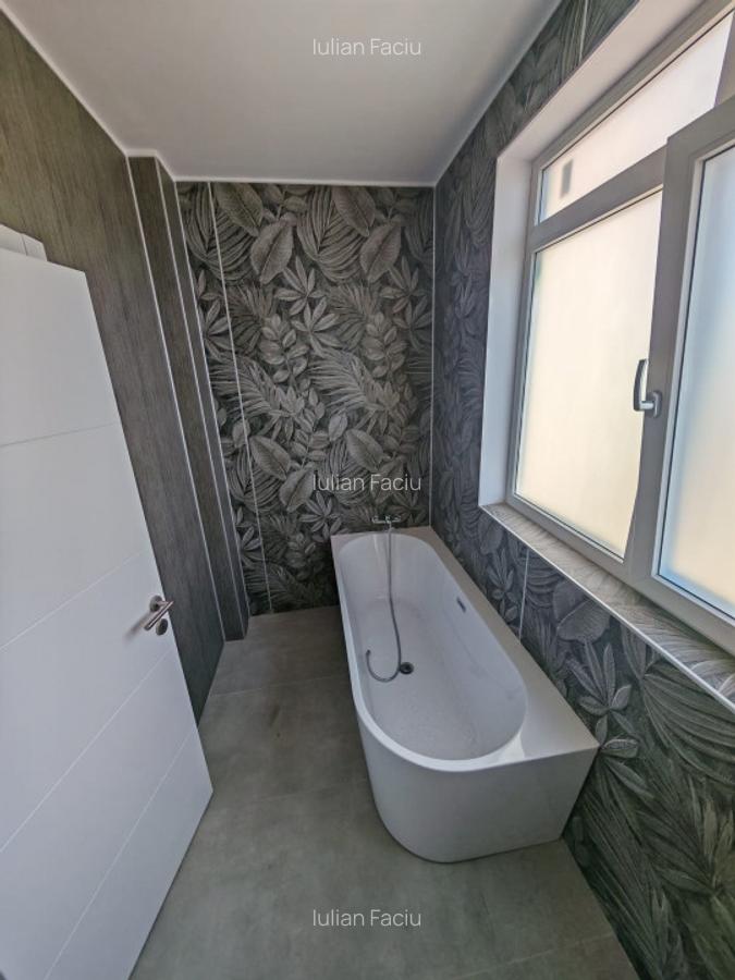 Casa ta verde din comuna Berceni Padurea Craiului. - 11