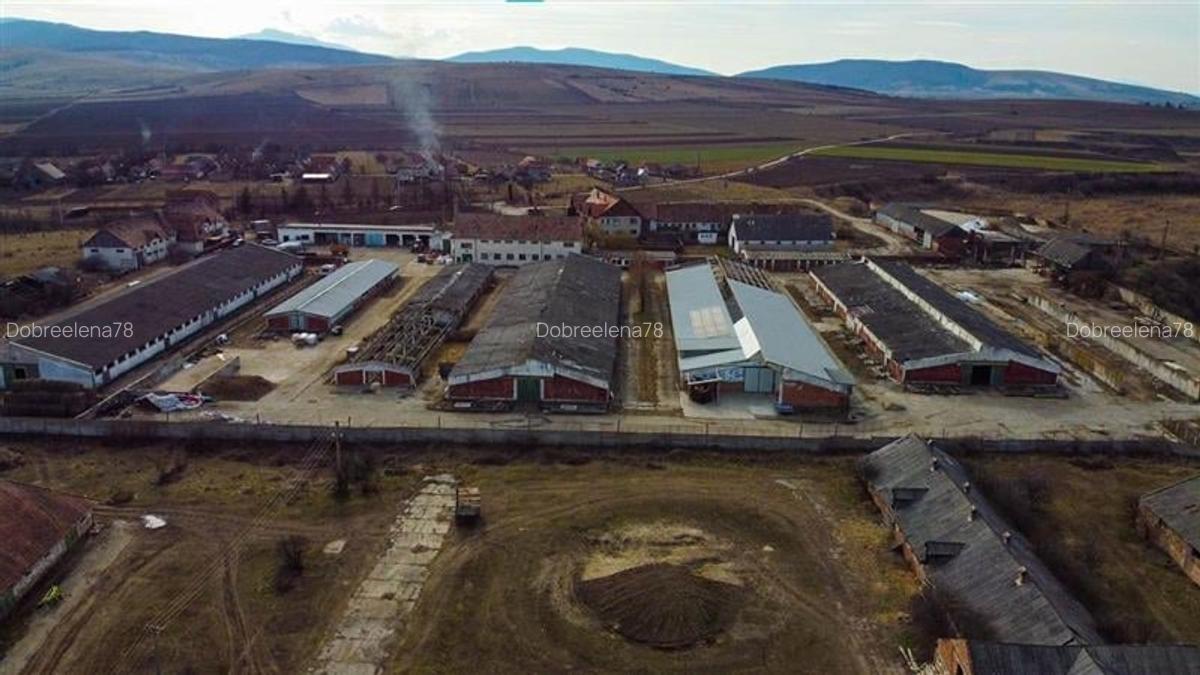 FILM! Complex agrozootehnic cu traditie, echipat + pretios potential multiplu - 51