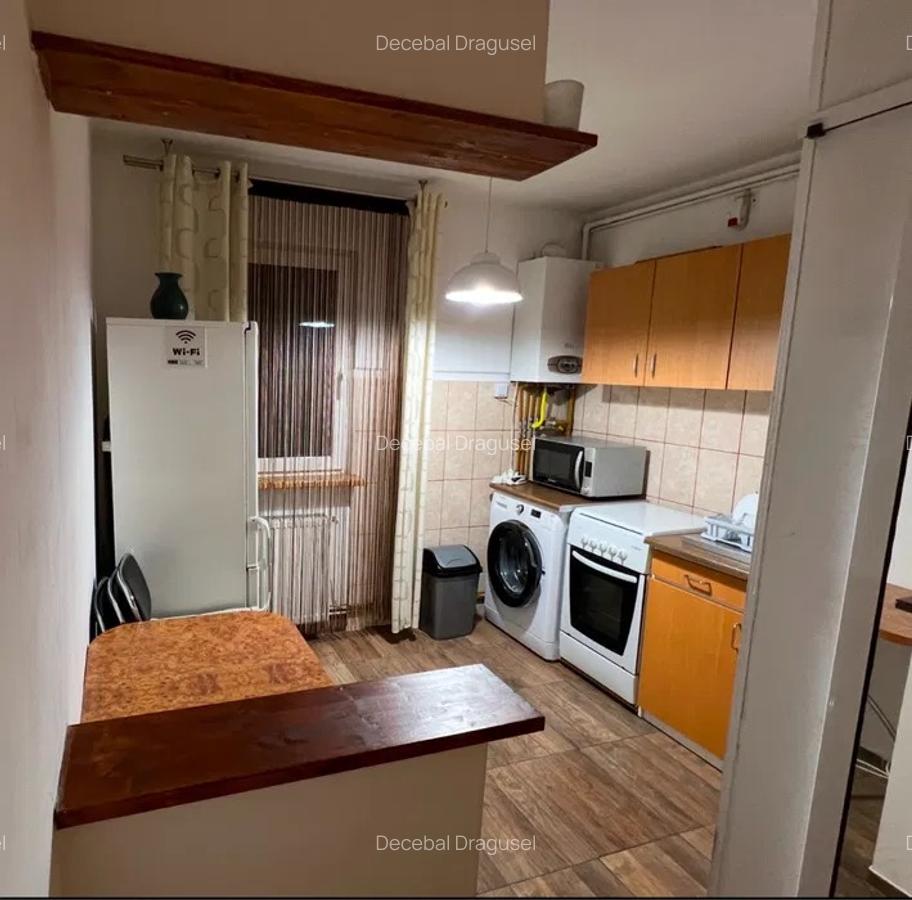 Garsoniera-Decomandata-Bloc Apartamente-Garii-Piata-Cod 4512 - 4